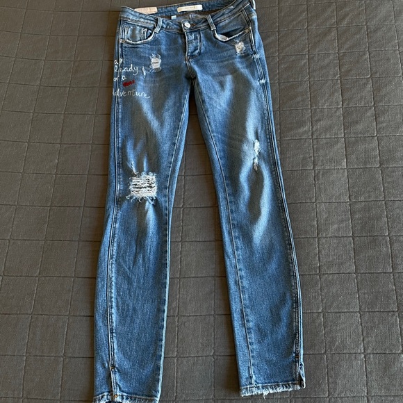 Zara jeans - Picture 3 of 3